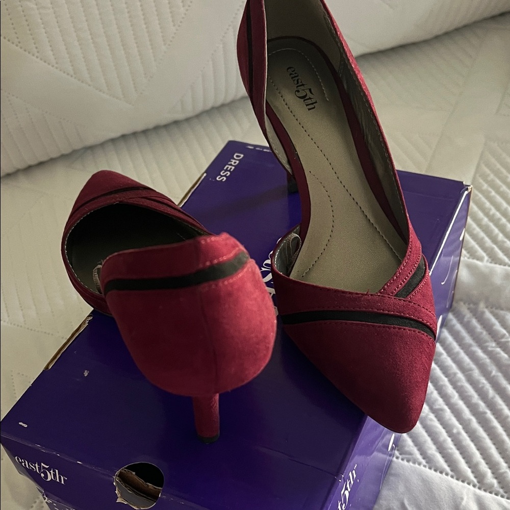 East 5th Women's Red Heels with Black Trim